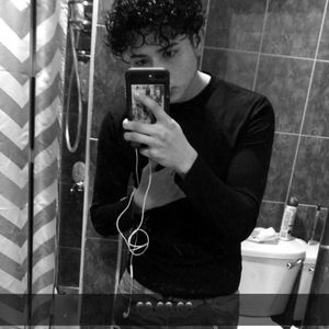 Meet your Posher, Kevin